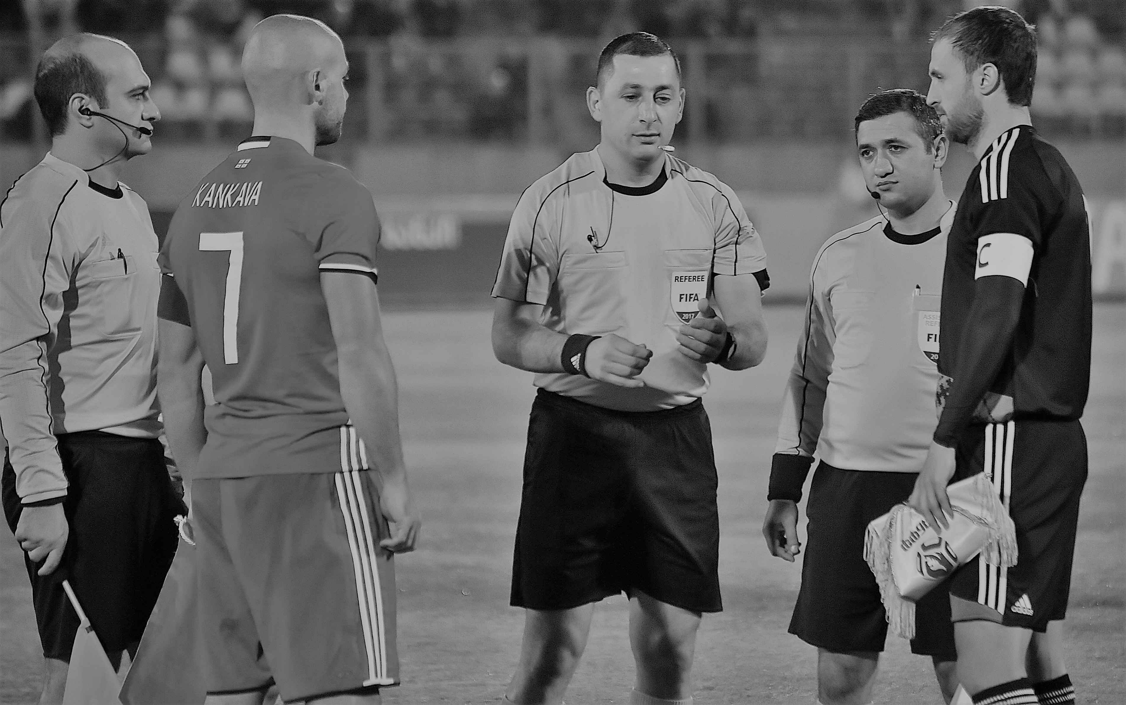 სურენ, ძმა…