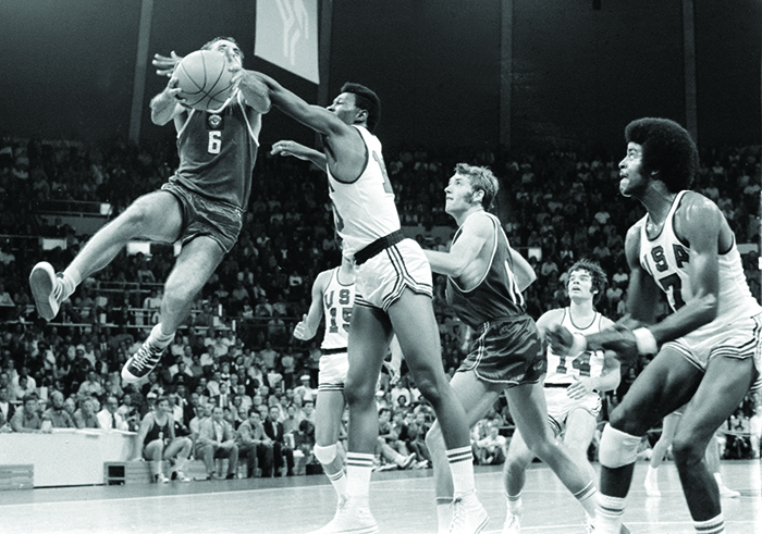 1972 olympic games, munich, federal german republic, final of mens' basketball: ussr vs, usa. გარბენი