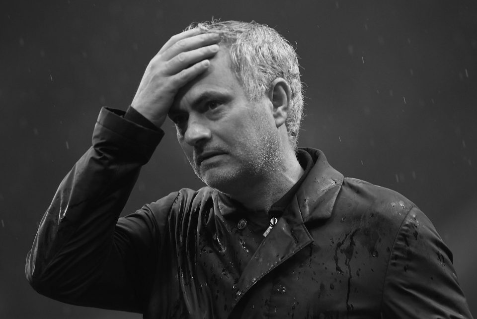 mou მოურინიუ ბიჭებს დაერია