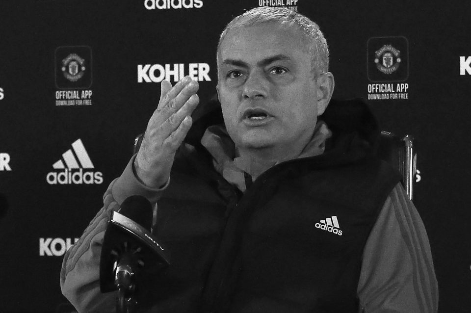 mou თქვენ მე თავს განსაკუთრებულად მაგრძნობინებთ