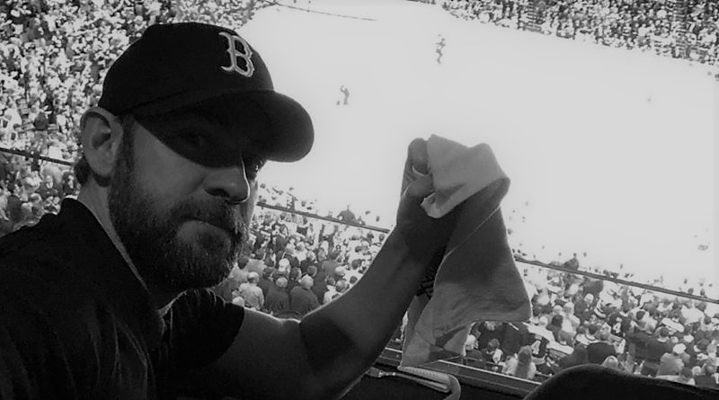 john-krasinski-stanley-cup-final-800x445 100 000 დოლარი ერთგულ ქომაგს