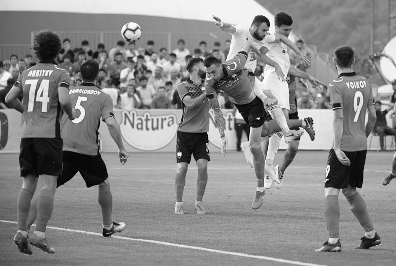 ვამბობთ გაბალას, ვხედავთ ფეიენოორდს