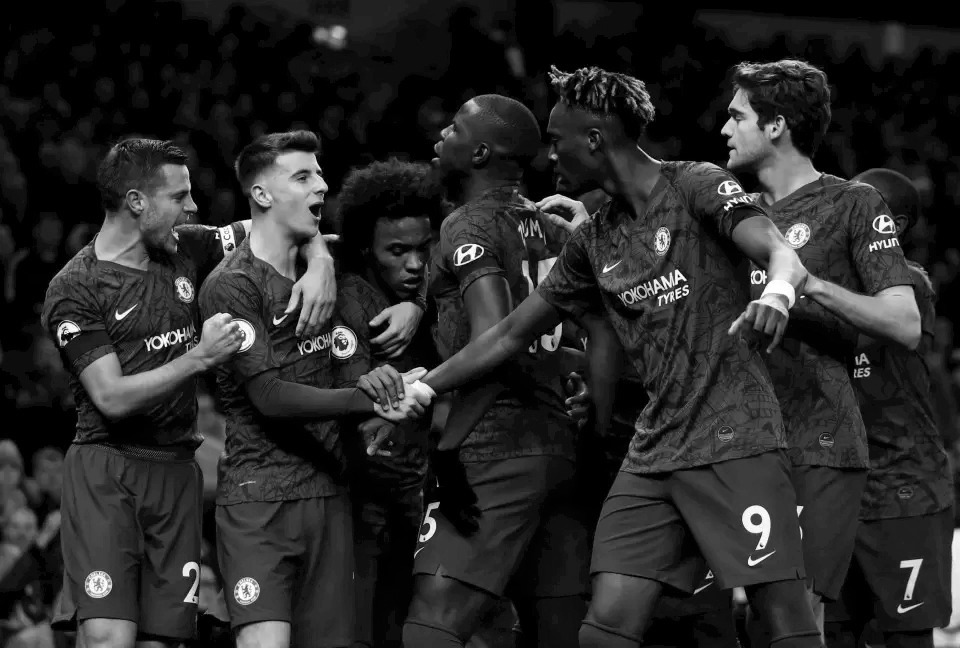 Chelsea მოვლენებით და მაიმუნობით გადატვირთული მატჩი
