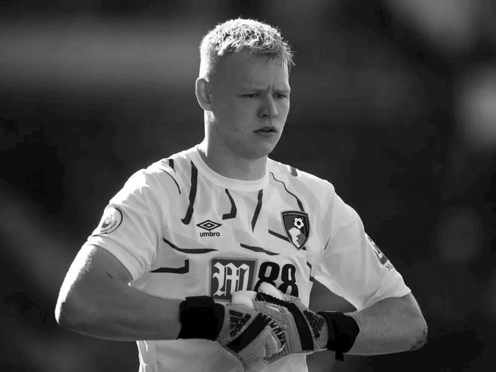 AARON RAMSDALE 1 კორონიანი ინგლისელი