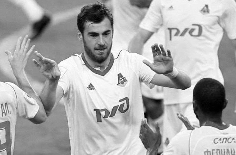 კვირკველია სიომინის აგარაკზე ვარჯიშობს