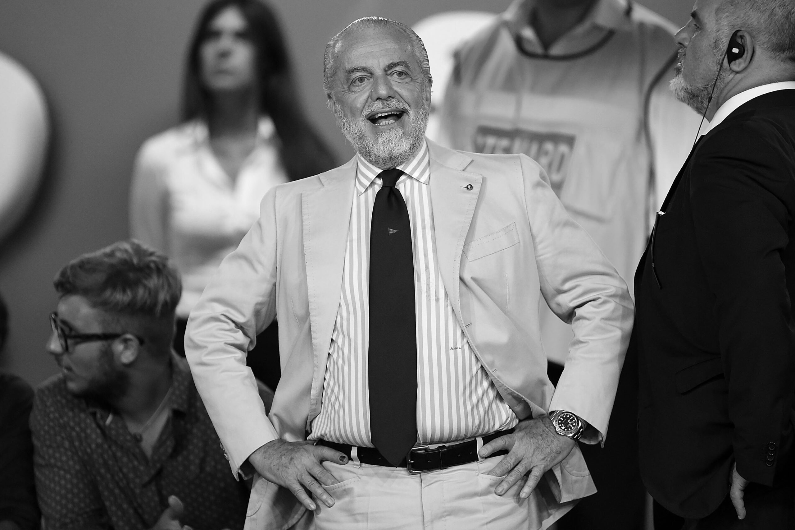 hi-res-38cf95c05f2ae417e2c24fcaed76b933_crop_north რა უნდა?