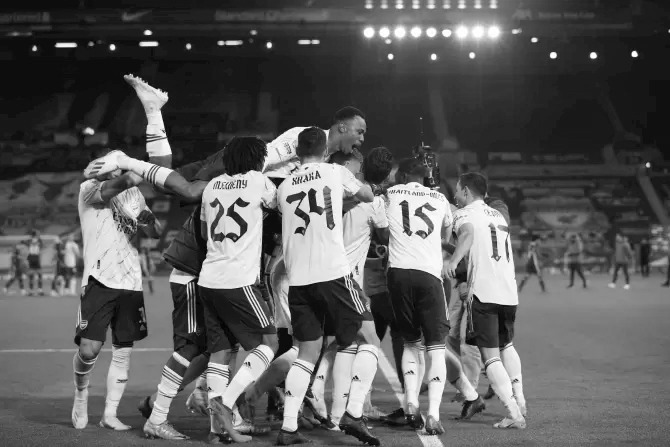 Arsenal 1 არსენალმა ჩაილივერპულა