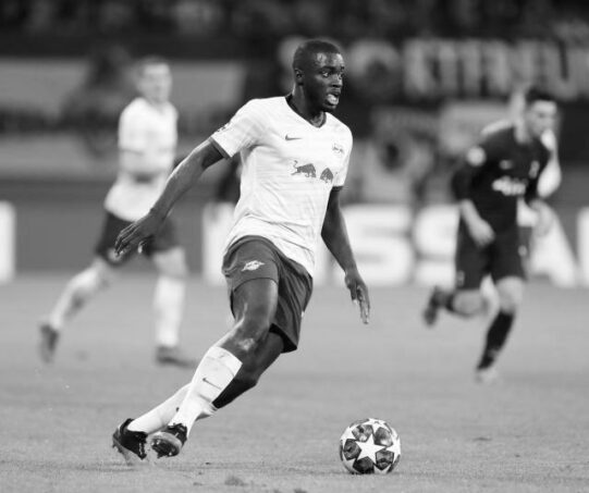Dayot Upamecano 21 უპამეკანო ბაიერნში გადავა