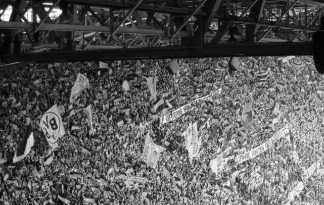 Westfallenstadion სად ესწრება ფეხბურთს ყველაზე მეტი მაყურებელი?