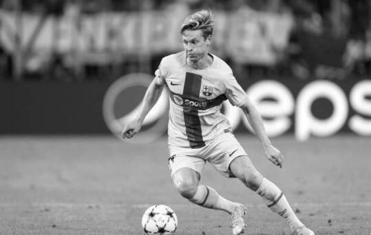 Frenkie de Jong იუნაიტედში თამაში კი არ უნდოდა