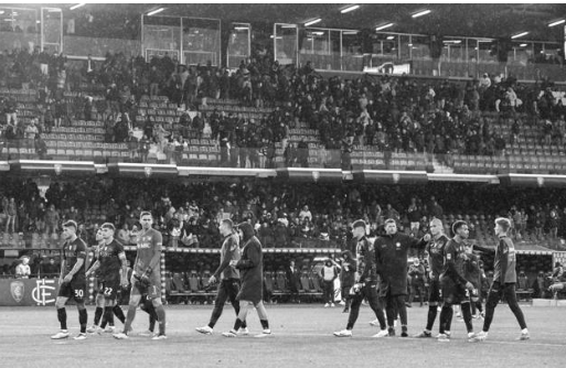Napoli ამ ნაპოლიდან მხოლოდ სამი კაცი უნდა დარჩეს!