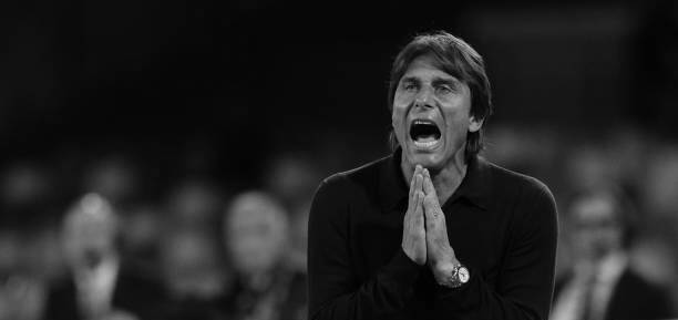 Antonio Conte კონტე შეიძლება სპალეტის და ანჩელოტის გაუტოლდეს