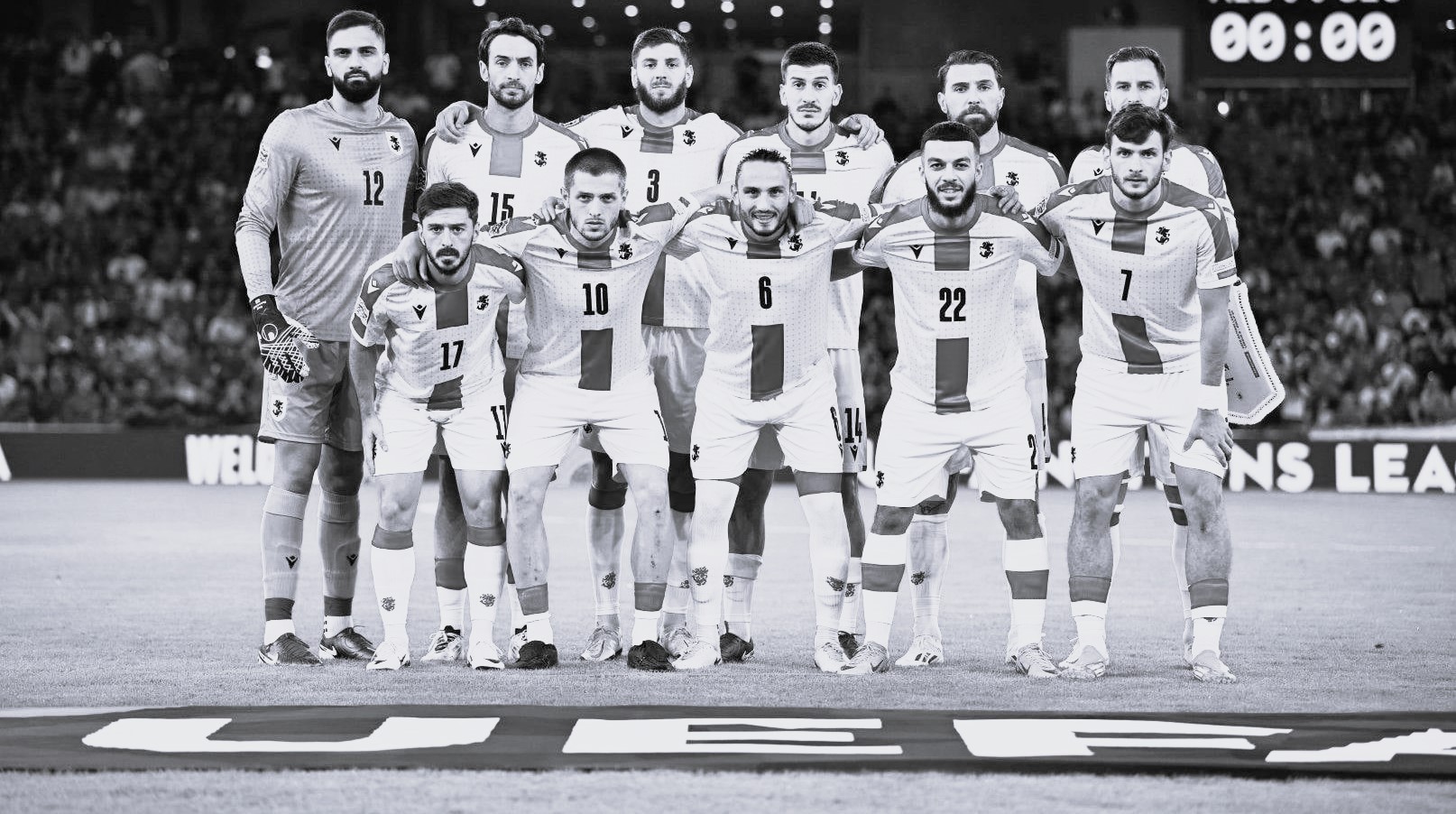 23 ერთი დებიუტანტით…