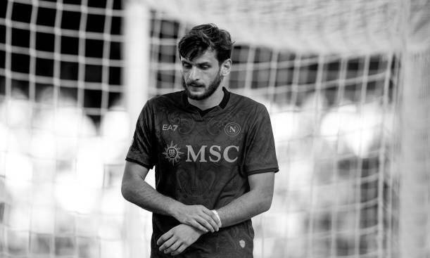 უსახური თამაში