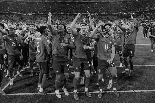 gettyimages-2218714720-612x612 პირველი ორგზის ჩემპიონი
