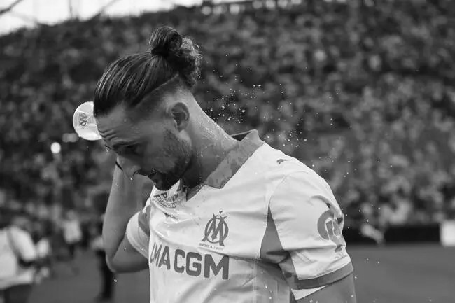 Adrien Rabiot ნუთუ მარსელში ჩხუბი დადგმული იყო?