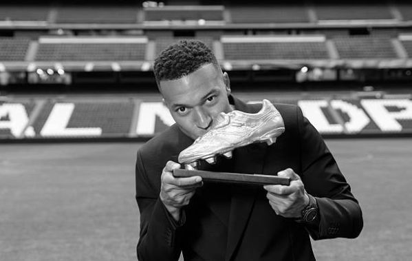 Kylian Mbappé კილიან მბაპემ ოქროს ბუცი მოიგო