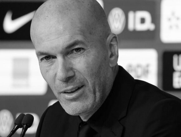 ZINEDINE ZIDANE CONFERENCE PRESSE საფრანგეთში ზიდანის ერა იწყება